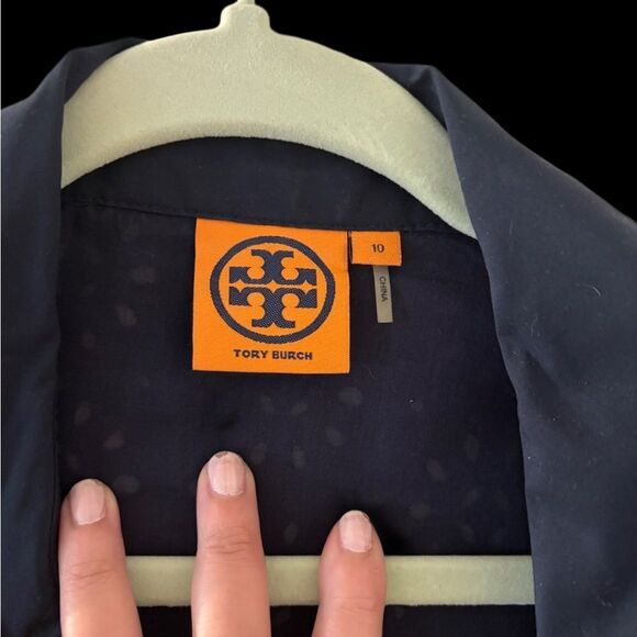 Tory Burch navy blue Liam eyelet sleeve button down top size 10 - Picture 4 of 11